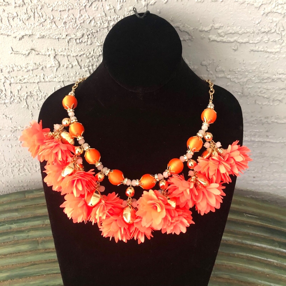 LILLY PULITZER NECKLACE 🩷 NWT Tangero TROPICAL Flower Bloom Beaded Long - Picture 5 of 6